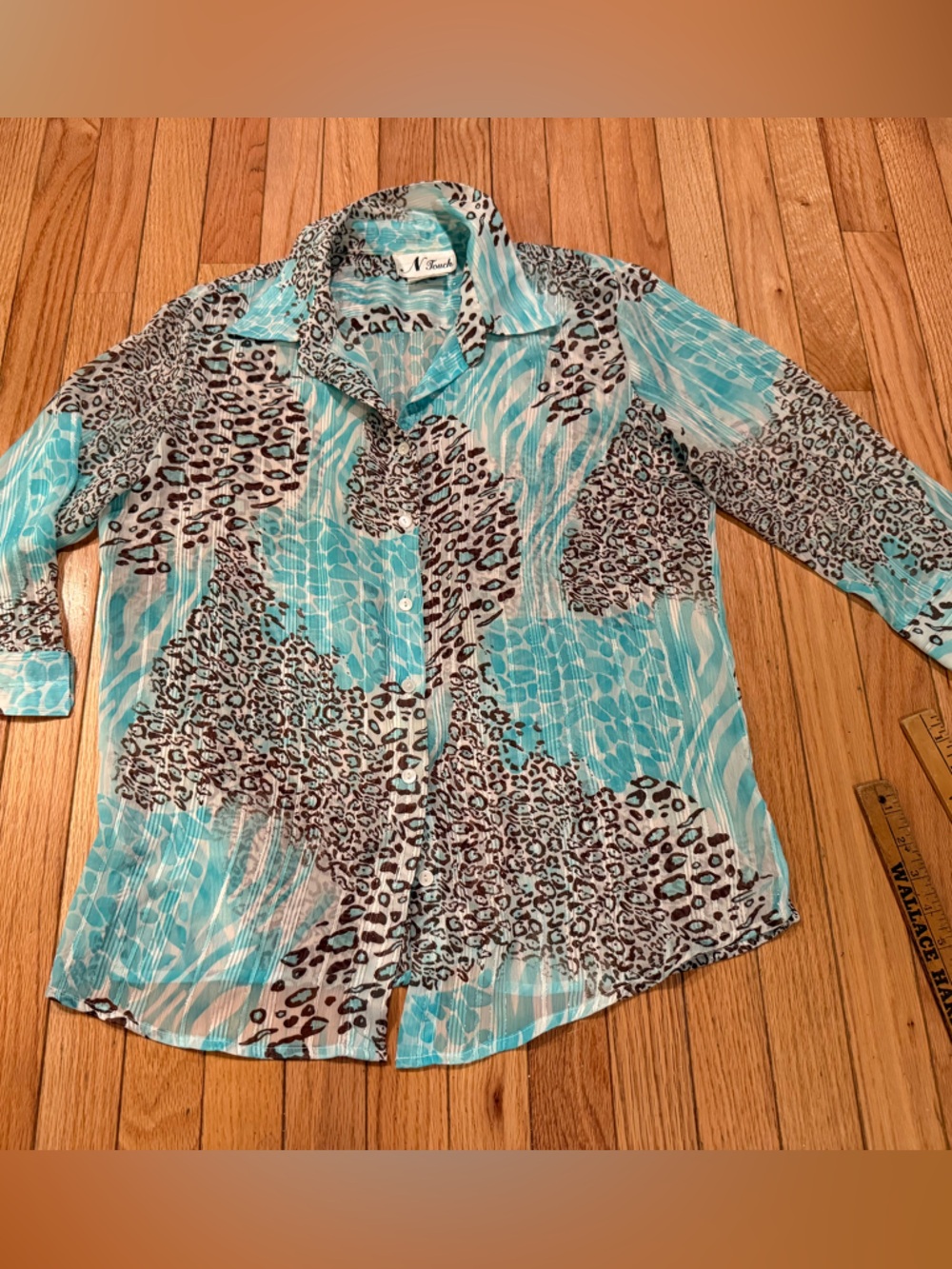 Sheer Animal & Aqua Patchwork Print Metallic Button-Up Blouse Size M - Picture 3 of 7